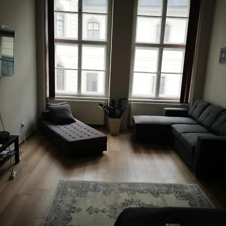 Palace - Belvarosi * Eger